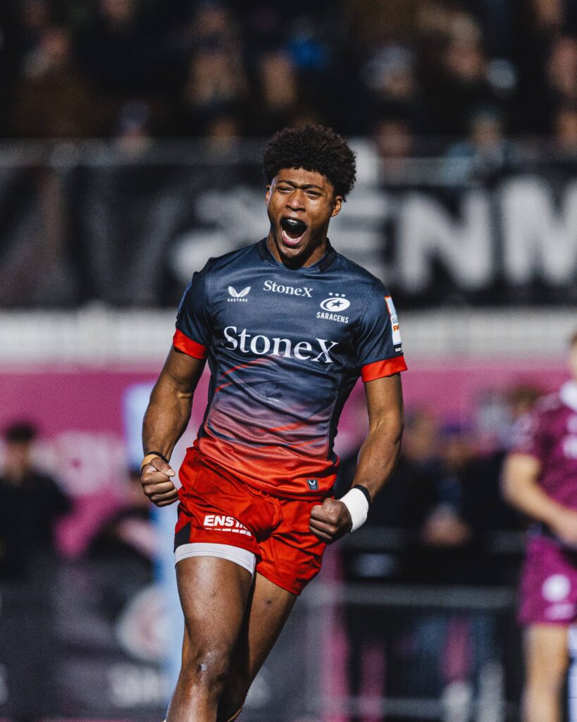 Saracens win away at Sale